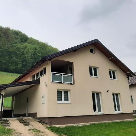 Appartamento Apartman Dujmovic Visoko Esterno foto