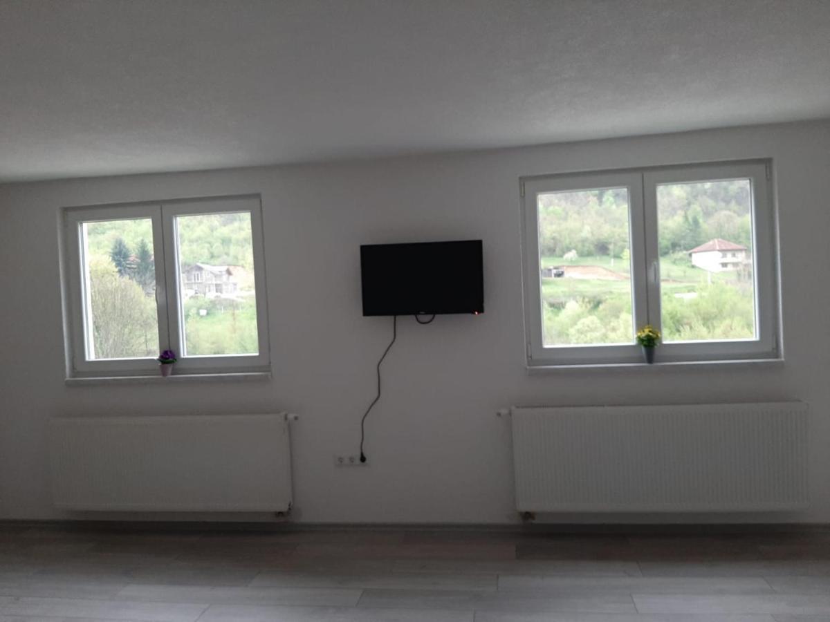 Appartamento Apartman Dujmovic Visoko Esterno foto