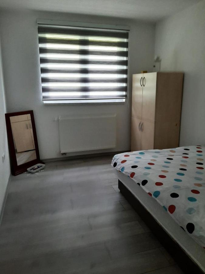 Appartamento Apartman Dujmovic Visoko Esterno foto